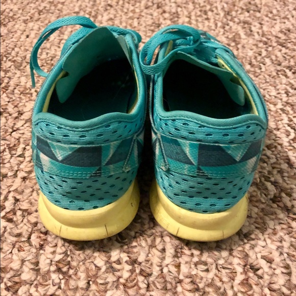 Nike FREE running shoes - Picture 4 of 6